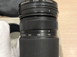 AF用レンズ/Panasonic:LUMIX G VARIO 100-300mm F4.0-5.6 MEGA O.I.S.など4点
