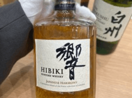 ウイスキー／Suntory：響 ジャパニーズハーモニーなど6点（東京都大田区よりご来店・店頭買取）｜お酒の高価買取なら【バイセル】