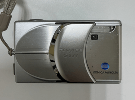 コンパクトデジタルカメラ／KONICA MINOLTA：Damage G530など4点
