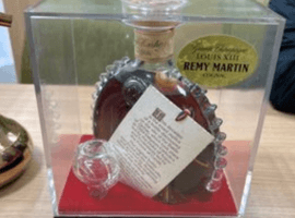 ブランデー／REMY MARTIN：ルイ13世 ベリーオールド クリアケースなど4点