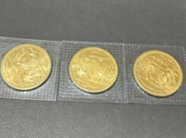 10万円金貨（御在位）など古銭類