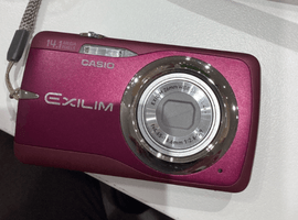 コンパクトデジタルカメラ／CASIO：EXILMなど3点