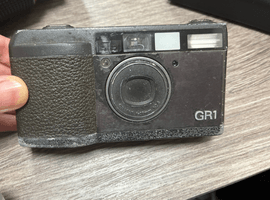 フィルムカメラ/RICOH:GR1 ブラックなど4点