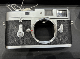 一眼レフカメラ／LEICA：M2など26点（埼玉県加須市よりご来店・店頭買取）｜カメラの高価買取なら【バイセル】