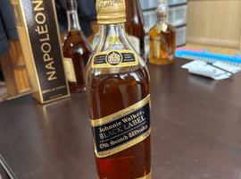 ウイスキー/Johnnie Walker:12年 黒金キャップ エクストラスペシャル(状態ランク:D)など23点