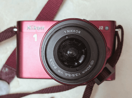Nikon：1 J2 標準ズームレンズキット レッドなど3点