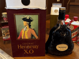 ブランデー／Hennessy：XO 金キャップ クリアボトル（状態ランク：B）など8点