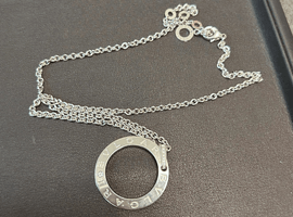 ジュエリー / ブランドジュエリー / ネックレス / BVLGARI / ロゴ サークル ダイヤ ネックレス / 750 / メレダイヤなど2点