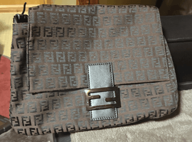 FENDI / ズッキーノ マンマバケット / 8BR001 / 状態ランク：ABなど2点