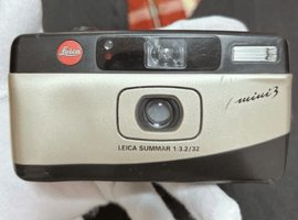 LEICA：mini3／Nikon：NEW FM2 ブラック ボディなど6点