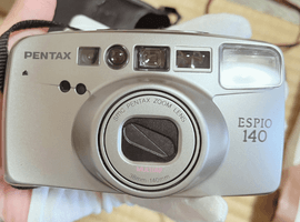 PENTAX：ボディ／Panasonic：ボディなど4点