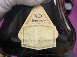 ブランデー／Hennessy：XO 金キャップ クリアボトル_状態ランク：Bなど6点（埼玉県羽生市・出張買取）｜お酒の高価買取なら【バイセル】