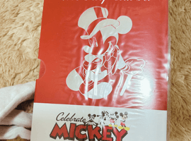 ミッキーマウス2003プルーフ貨幣セットなど9点