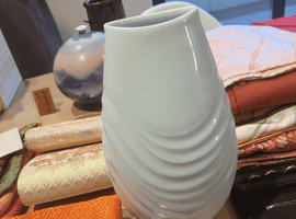 壺：久保田保義／花籠：王吽など3点