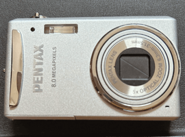 PENTAX：ボディ／OLYMPUS：ボディなど3点