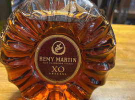 ブランデー／REMY MARTIN：XO スペシャル 現行 クリアボトル（状態ランク：D）など5点
