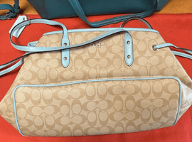 COACH / シグネチャー トートバッグ / F57842 / 状態ランク：ABなど3点