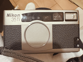 Nikon：35Tiなど4点