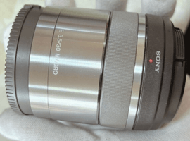 SONY：レンズ／Nikon：交換レンズ付きボディなど14点