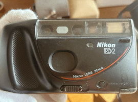 Nikon：ボディ／MINOLTA：交換レンズ付きボディなど4点