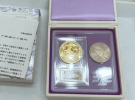 ご即位記念10万円金貨セット／古銭一式／など