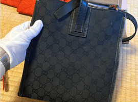 GUCCI / GGキャンバス / GGキャンバス ショルダーバッグ / 110292 / 状態ランク：Bなど2点（長野県安曇野市・出張買取）｜ブランド品の高価買取なら【バイセル】