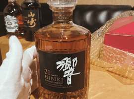 ウイスキー：Suntory（響 21年）／ウイスキー：Ballantines（30年 ブレンデッド）など6点