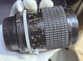 Nikon：Ai-S Micro-NIKKOR 105mm F2.8／Nikon：F3 HP + Ai-S NIKKOR 50mm F1.4など6点