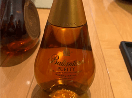 ウイスキー：Ballantines（20年 ピュリティ）／ブランデー：REMY MARTIN（XO スペシャル 現行 クリアボトル）など5点