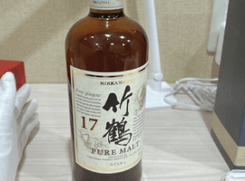 ウイスキー：NIKKA（竹鶴 17年 ピュアモルト）／ウイスキー：Ballantines（17年オリジナル）など4点