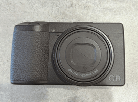 RICOH:GR IIIxなど3点