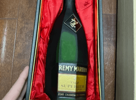 ブランデー：REMY MARTIN（VSOP スペリオール）／ブランデー：Hennessy（キュヴェ スペリオール）など2点