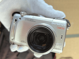 OLYMPUS：ボディ／Canon：アクセサリー（三脚・フラッシュ系）など8点
