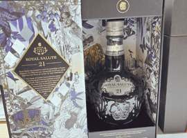 ウイスキー：CHIVAS BROTHERS（ロイヤルサルート 21年）／ウイスキー：Ballantines（12年 ロイヤルブルー）など12点