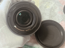 Canon：レンズ／Nikon：ボディなど2点