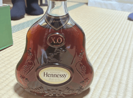 ブランデー：Hennessy（XO 金キャップ クリアボトル）／ウイスキー：CHIVAS BROTHERS（ロイヤルサルート 21年 青）など6点