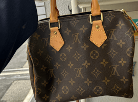 LOUIS VUITTON / モノグラム / スピーディ 25 旧型 / M41528 / 状態ランク：Bなど2点