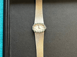 GIRARD-PERREGAUX / レディース 手巻き / 状態ランク：Bなど2点