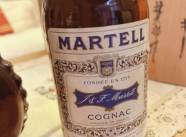 ブランデー：MARTELL（スリースター 旧ボトル）／ウイスキー：WHITE HORSE（ファインオールド）など18点