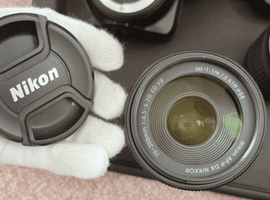 Nikon：レンズ／Nikon：ボディなど3点
