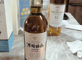 ウイスキー：Suntory（ピュアモルトウィスキー 木桶仕込 1981 直火蒸留）／ウイスキー：Suntory（山崎 12年 シングルモルト 100周年ラベル）など6点