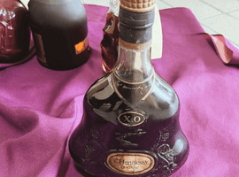 ブランデー：Hennessy（XO 金キャップ グリーンボトル）／ブランデー：REMY MARTIN（XO スペシャル 旧 クリアボトル）など4点