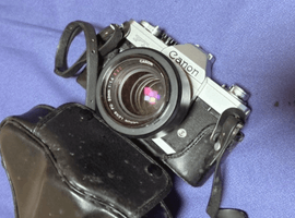Canon：交換レンズ付きボディ／Nikon：交換レンズ付きボディなど6点