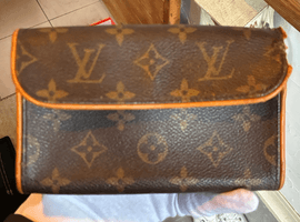 LOUIS VUITTON / モノグラム / ポシェットフロランティーヌ / M51855 / 状態ランク：Cなど4点(兵庫県姫路市・出張買取）｜ブランドの高価買取ならバイセル