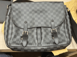 LOUIS VUITTON / ダミエ グラフィット / クリストファーメッセンジャー / N41500など3点