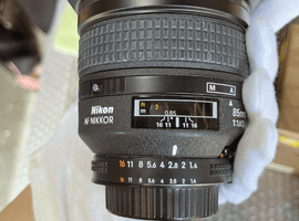 Nikon：AF NIKKOR 85mm F1.4Dなど8点