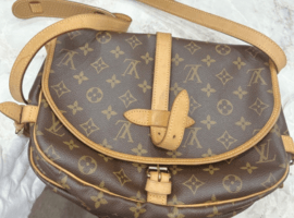 LOUIS VUITTON / モノグラム / ソミュール 30 / M42256など9点