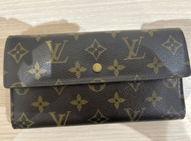 LOUIS VUITTON / モノグラム / ポルトトレゾール インターナショナル / M61215 / 状態ランク：BCなど2点