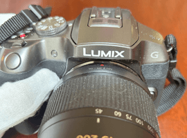 Panasonic：LUMIX DMC-G6+LUMIX G VARIO 45-200mm F4.0-F5.6 MEGA O.I.S.など7点