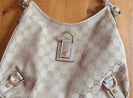 GUCCI / GGキャンバス / ハンドバッグ / 130738 / 状態ランク：Bなど5点